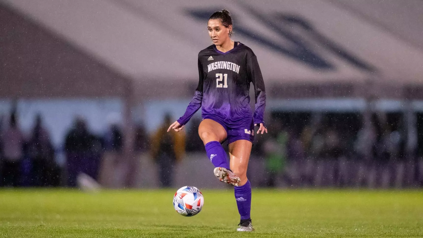 禁区外摆脱 禁区外摆脱